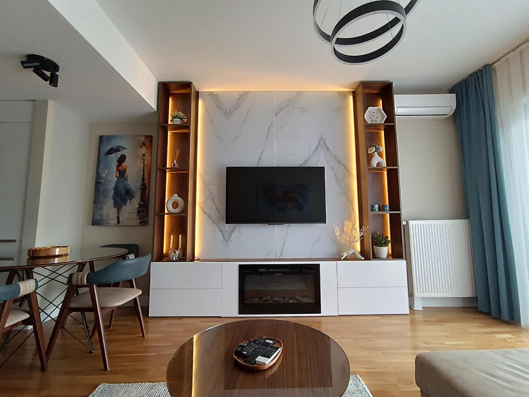 Anika Luxury Apartment At Diamond Center スコピエ エクステリア 写真