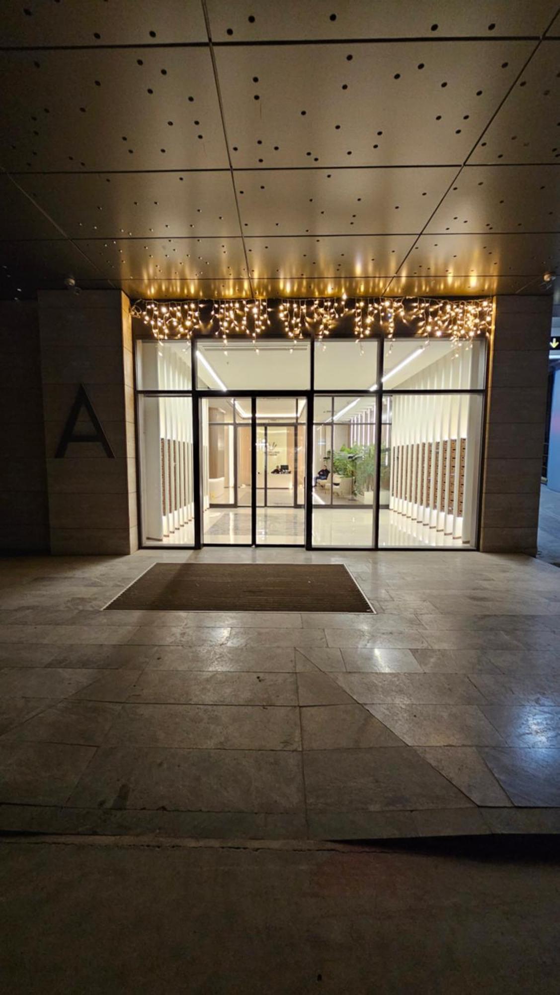Anika Luxury Apartment At Diamond Center スコピエ エクステリア 写真