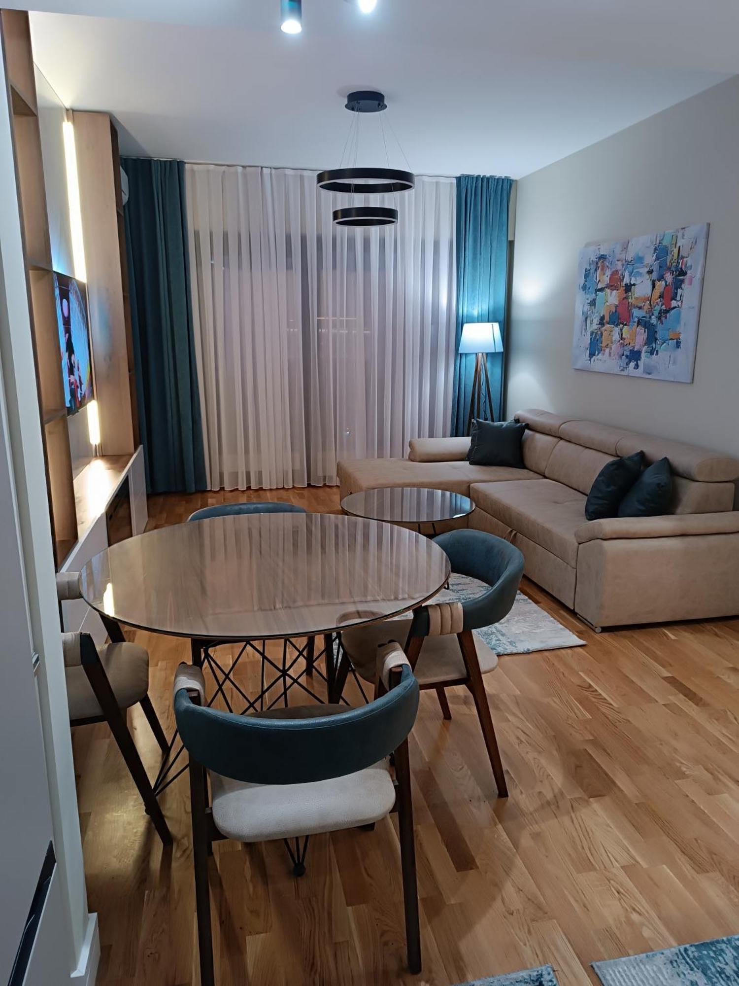 Anika Luxury Apartment At Diamond Center スコピエ エクステリア 写真