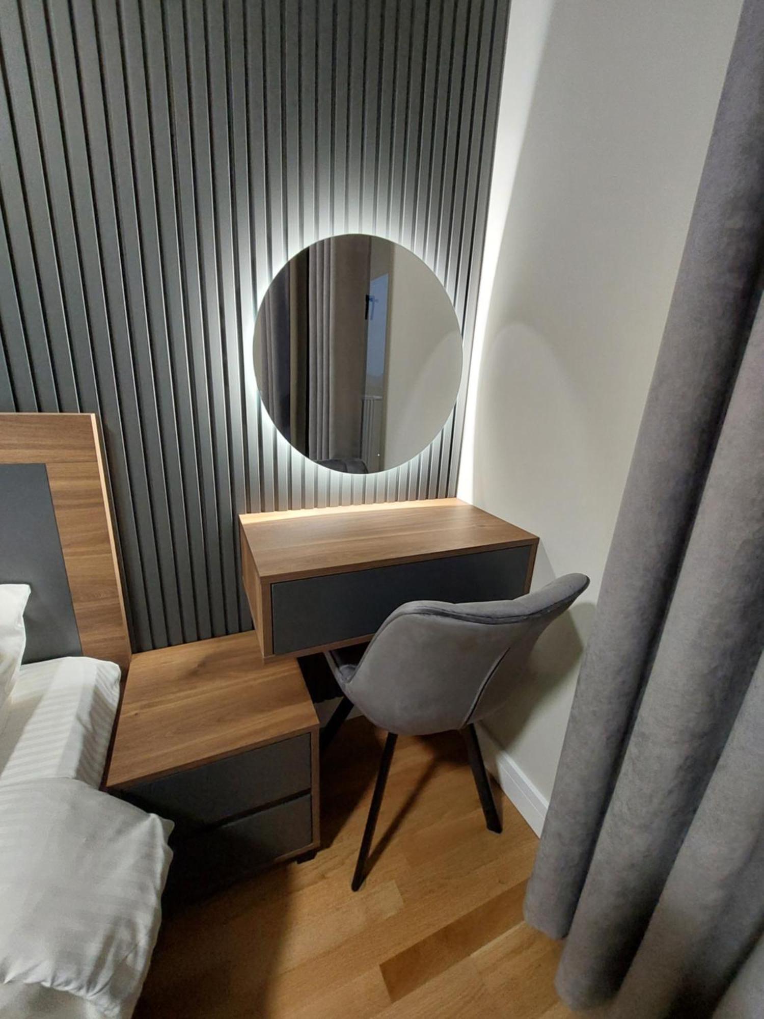Anika Luxury Apartment At Diamond Center スコピエ エクステリア 写真