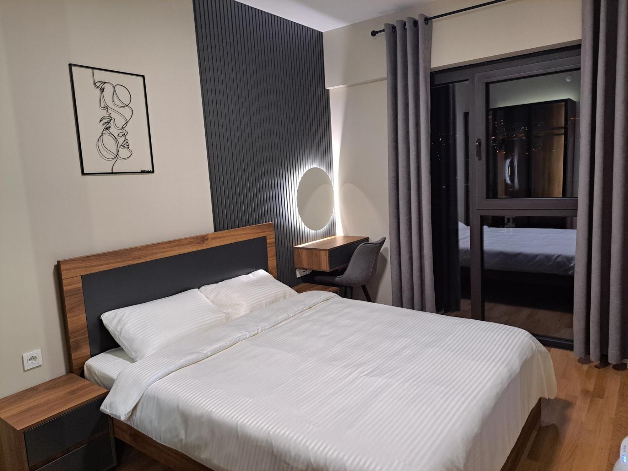 Anika Luxury Apartment At Diamond Center スコピエ エクステリア 写真